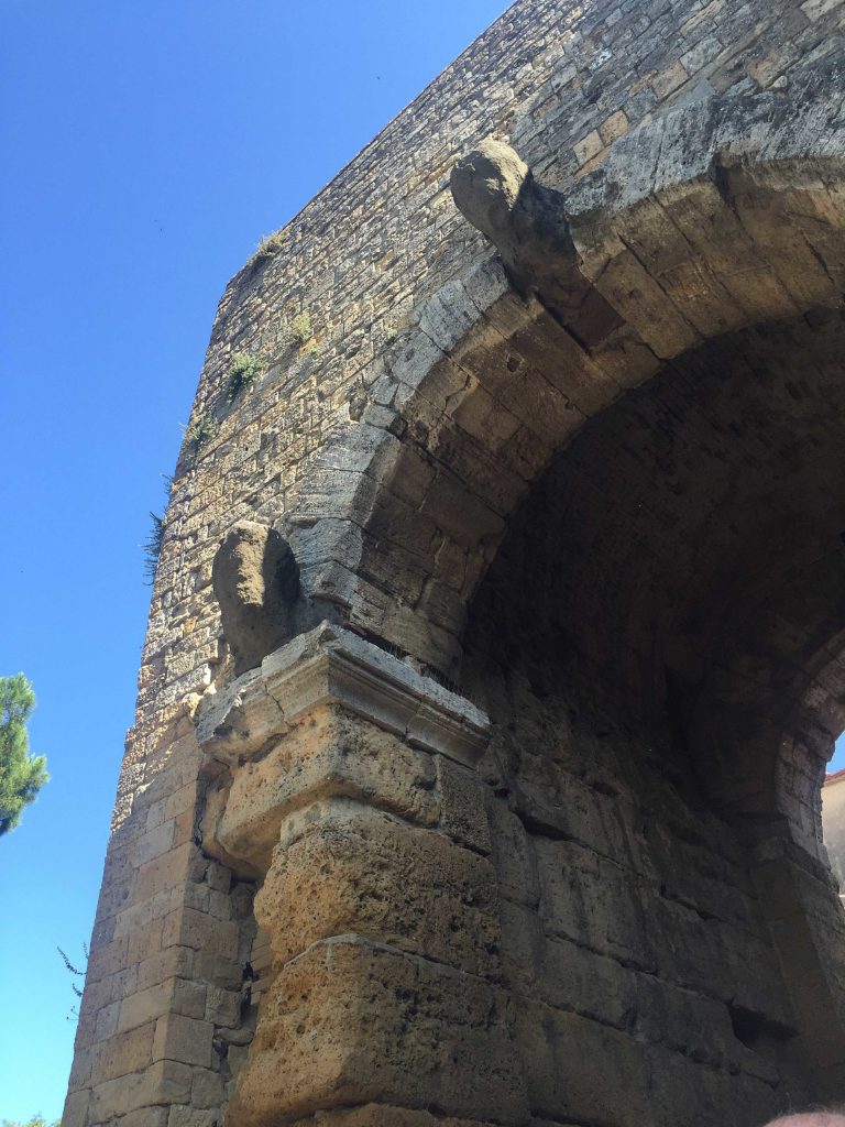 volterra arch gate