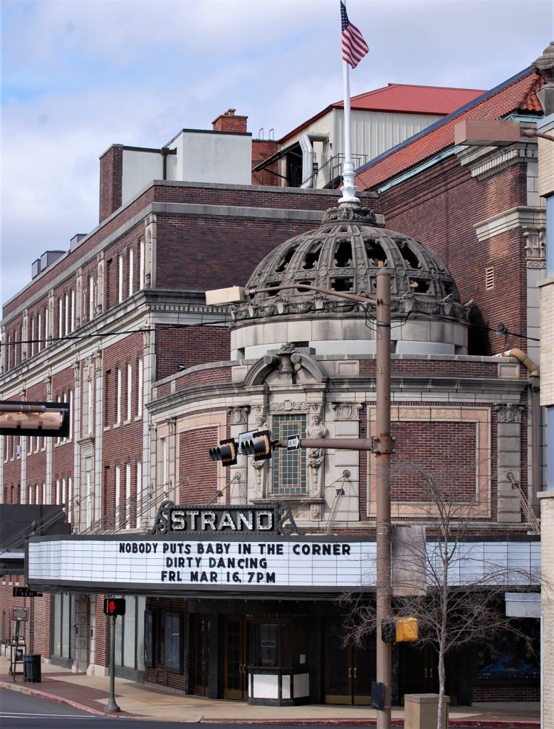 Shreveport visitors love the Strand